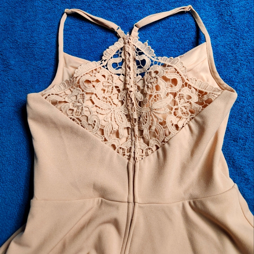 Altar'd State dress, muted pink, crocheted back, size M